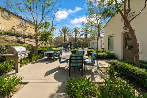 Exterior - 822 Mandarin, Upland, CA 91786 photo 7 of 11