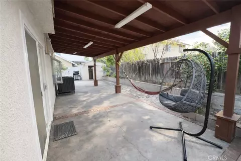 2036 Cherrytree Dr, Perris, CA 92571 photo 4