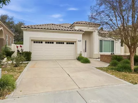 22810 Mountain Ash Cir, Corona, CA 92883