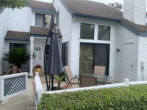 Exterior - 41 Fallingstar #28, Irvine, CA 92614 photo 4 of 4