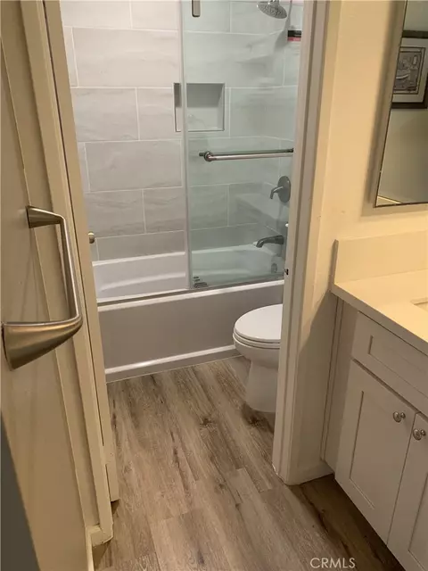 Bath - 41 Fallingstar #28, Irvine, CA 92614 photo 5 of 6
