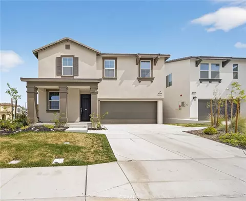 587 Holston St, Rialto, CA 92377