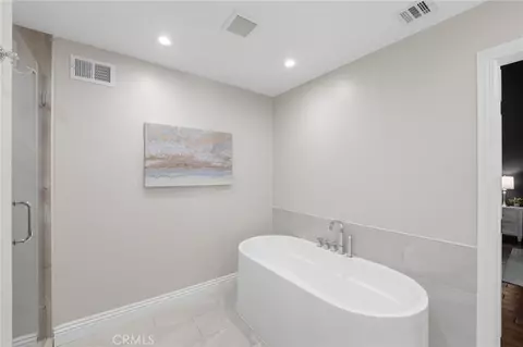 Bath - 940 N Silent Ranch Dr, Glendora, CA 91741 photo 8 of 11
