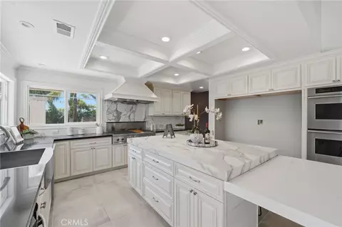 Kitchen - 940 N Silent Ranch Dr, Glendora, CA 91741 photo 3 of 5