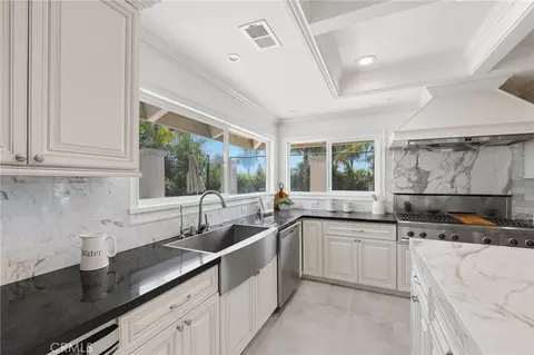 Kitchen - 940 N Silent Ranch Dr, Glendora, CA 91741 photo 5 of 5