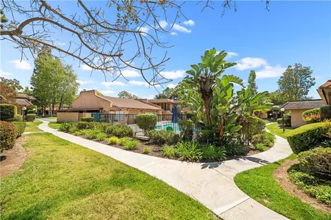 1164 Las Lomas Dr #B, La Habra, CA 90631