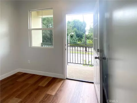 Entry Way - 300 Alhambra Rd E #E, Alhambra, CA 91801 photo 3 of 3