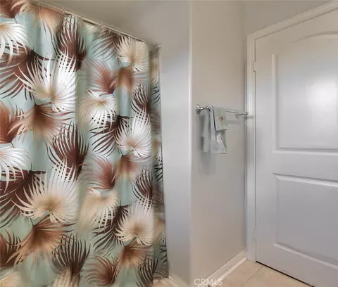 Bath - 14587 Baylor Ave, Chino, CA 91710 photo 6 of 6
