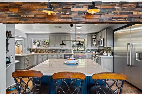 Kitchen - 1675 Mountain Vw, Chino Hills, CA 91709 photo 2 of 6