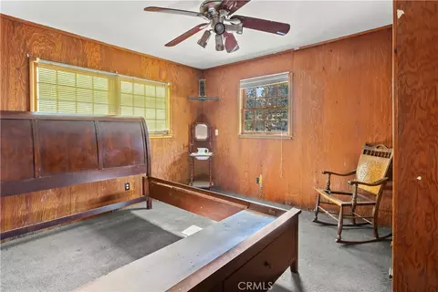 Bedroom - 799 Mountain Vw, Wrightwood, CA 92397 photo 3 of 4