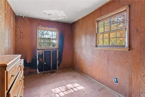 Bedroom - 799 Mountain Vw, Wrightwood, CA 92397 photo 1 of 4