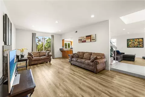 Living - 163 Saddle, Placentia, CA 92870 photo 2 of 4