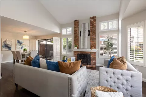 523 W Puente St #2, Covina, CA 91722