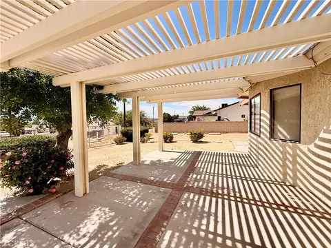 Exterior - 14890 Apple Vly, Apple Valley, CA 92307 photo 5 of 12