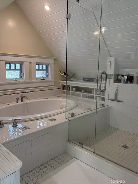 Bath - 6025 E Ocean, Long Beach, CA 90803 photo 2 of 6