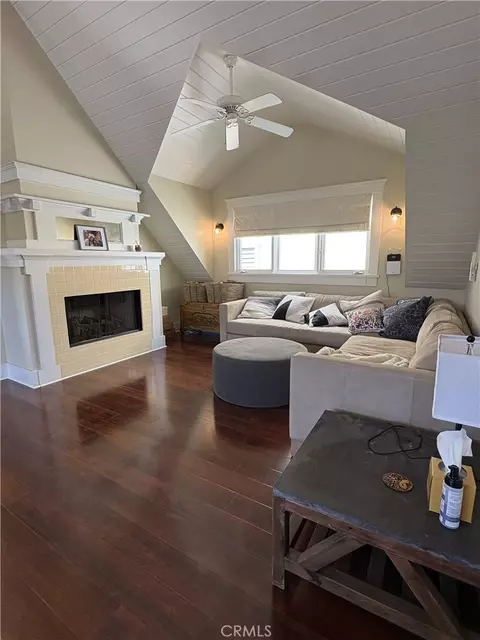 Living - 6025 E Ocean, Long Beach, CA 90803 photo 2 of 2