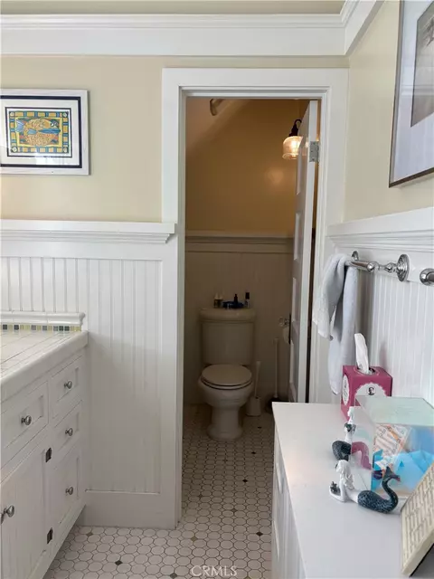Bath - 6025 E Ocean, Long Beach, CA 90803 photo 3 of 6