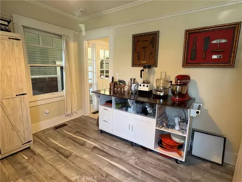 Kitchen - 6025 E Ocean, Long Beach, CA 90803 photo 4 of 5