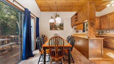Dining - 25172 Moon Dr, Crestline, CA 92325 photo 2 of 3