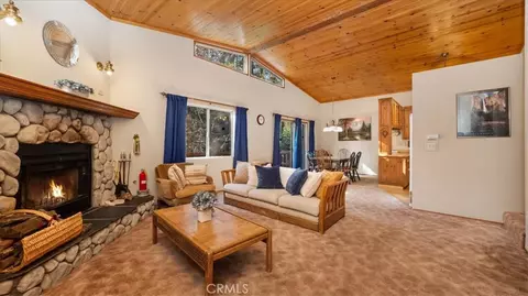 Other - 25172 Moon Dr, Crestline, CA 92325 photo 3 of 9