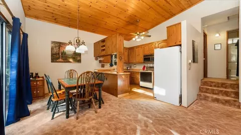 Dining - 25172 Moon Dr, Crestline, CA 92325 photo 1 of 3
