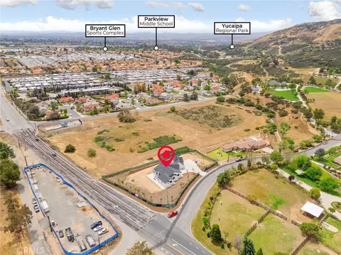 View/Area - 35249 Grape, Yucaipa, CA 92399 photo 4 of 6