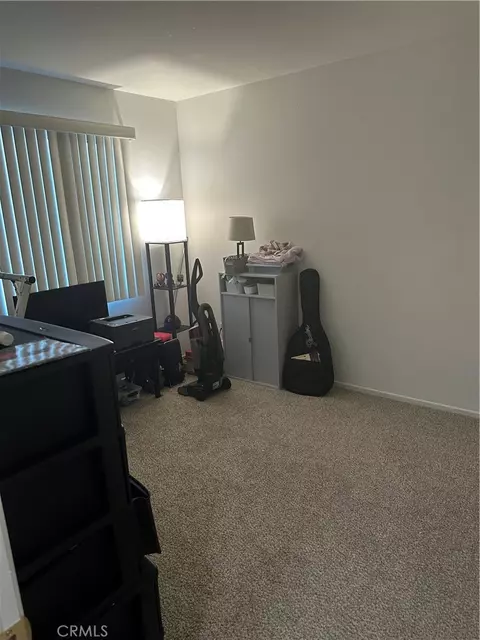 220 W Walnut #B, Rialto, CA 92376 photo 9