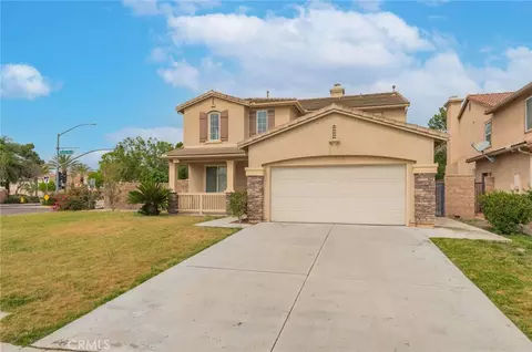 7395 Patti Ann Ct, Eastvale, CA 92880