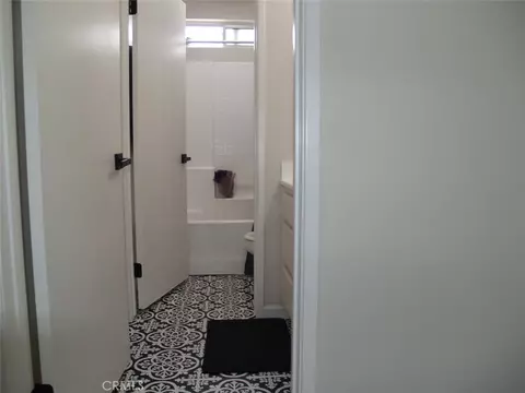 Bath - 8525 Melosa, Riverside, CA 92504 photo 2 of 3