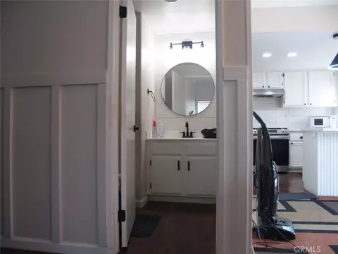 Entry Way - 8525 Melosa, Riverside, CA 92504 photo 3 of 6