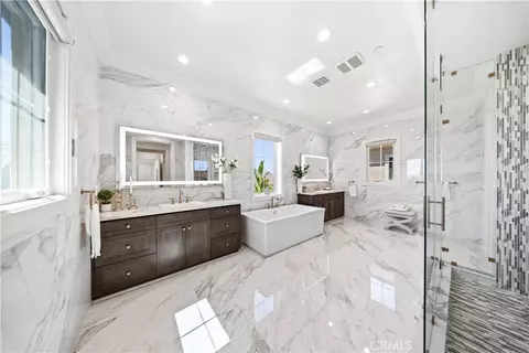 Bath - 114 Interstellar, Irvine, CA 92618 photo 3 of 8
