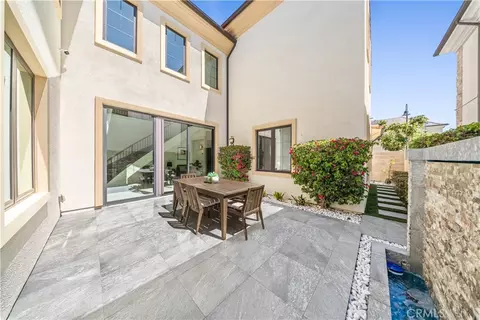 Exterior - 114 Interstellar, Irvine, CA 92618 photo 6 of 11