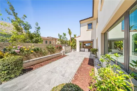 Exterior - 114 Interstellar, Irvine, CA 92618 photo 10 of 11