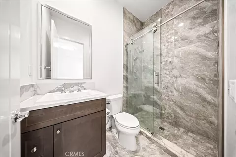 Bath - 114 Interstellar, Irvine, CA 92618 photo 7 of 8