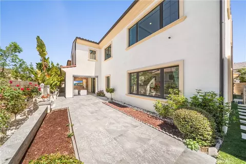 Exterior - 114 Interstellar, Irvine, CA 92618 photo 8 of 11