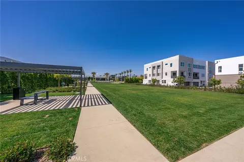 Exterior - 438 Sycamore Dr, Montebello, CA 90640 photo 13 of 15