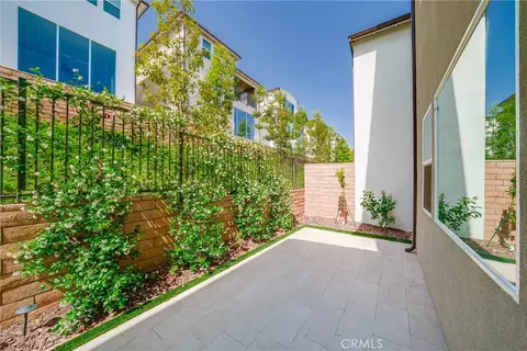 Exterior - 438 Sycamore Dr, Montebello, CA 90640 photo 7 of 15