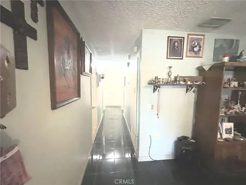 Entry Way - 4267 Baggett, Riverside, CA 92505 photo 2 of 2