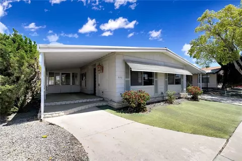 650 Seville Dr, Hemet, CA 92543