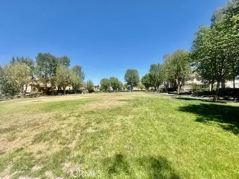 4861 Brookstone Ct, Riverside, CA 92505 photo 5