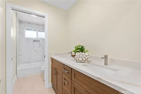 Bath - 1618 Winston Way, Upland, CA 91784 photo 2 of 2