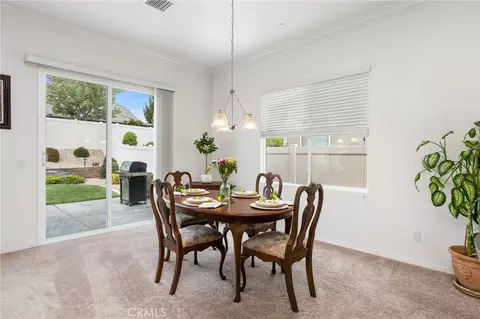 Dining - 467 Madera Crk, Beaumont, CA 92223 photo 2 of 3