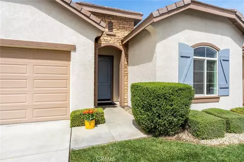 Exterior - 467 Madera Crk, Beaumont, CA 92223 photo 4 of 12