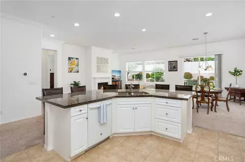 Kitchen - 467 Madera Crk, Beaumont, CA 92223 photo 7 of 7