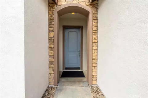 Entry Way - 467 Madera Crk, Beaumont, CA 92223 photo 1 of 5