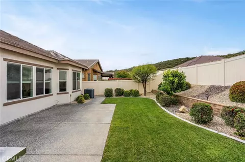 Exterior - 467 Madera Crk, Beaumont, CA 92223 photo 3 of 11