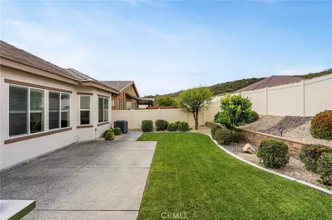Exterior - 467 Madera Crk, Beaumont, CA 92223 photo 5 of 12