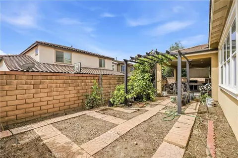 Exterior - 3380 E Pine Rdg, Ontario, CA 91761 photo 3 of 3