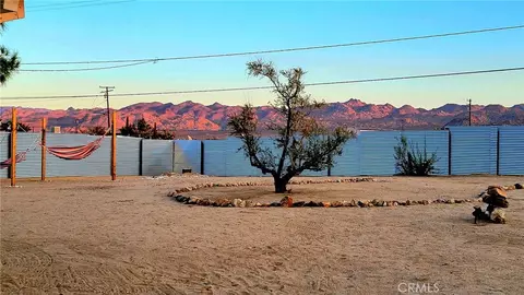 Exterior - 63543 Jadeite St, Joshua Tree, CA 92252 photo 6 of 16