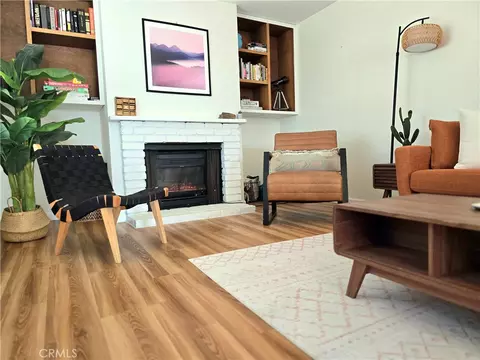 Living - 63543 Jadeite St, Joshua Tree, CA 92252 photo 5 of 5